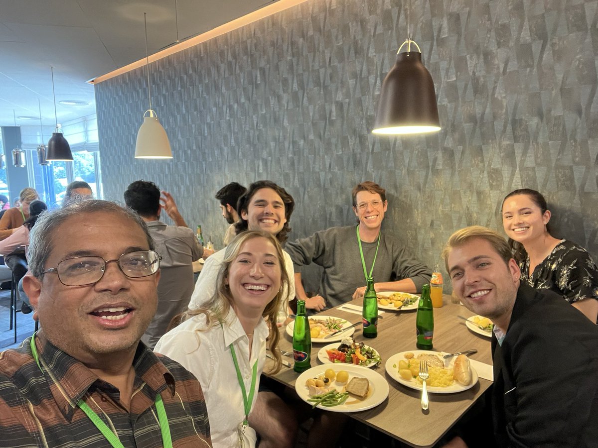 rpalaniveluaz's tweet photo. Glad to be with my lab at #ICSPR2022 in Prague https://t.co/0LzvQitSob