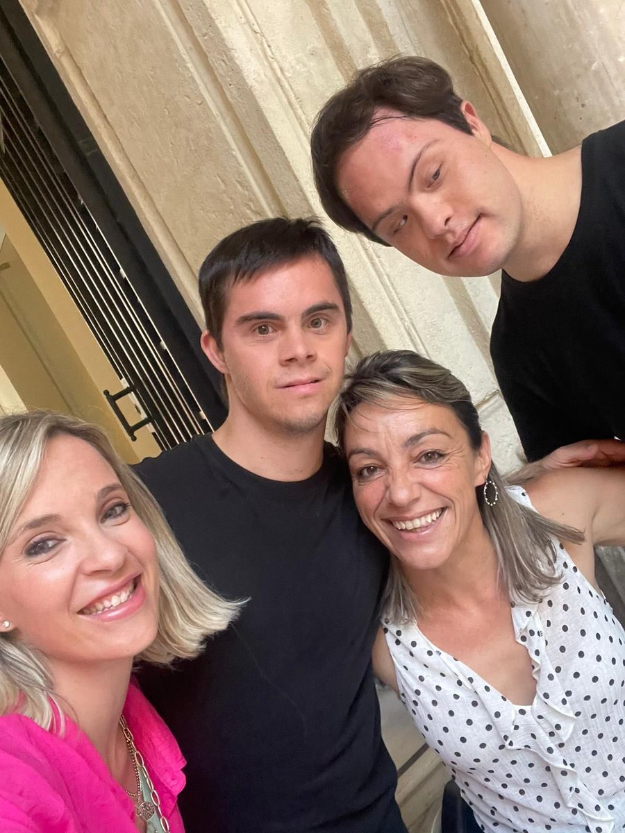 <a href="/anaguijarrom/">Ana GuijarroMartinez</a> y Javier y Fernando..tanto en una foto!!