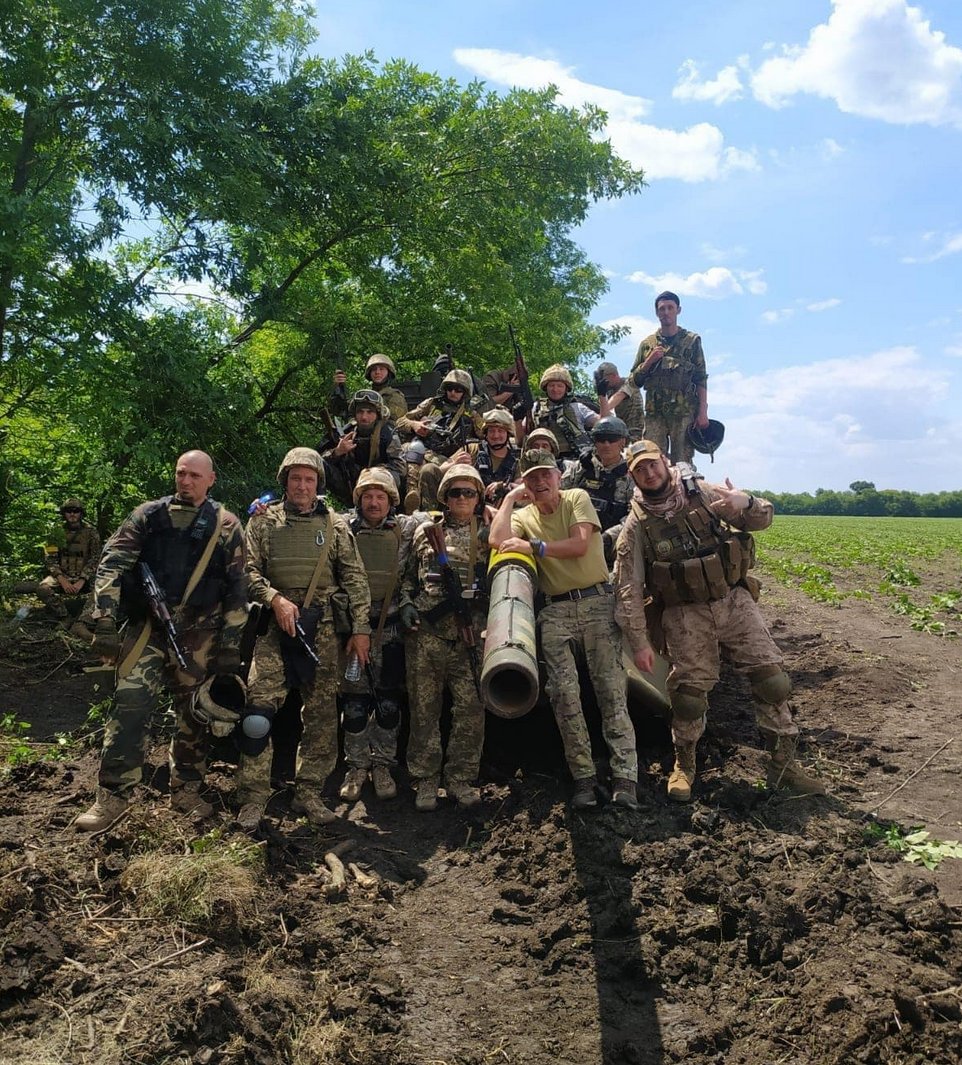 🗞️Ukrainian volunteer battalion #OUN has official become part of Armed Forces of Ukraine as a separate battalion.  #UkraineRussiaWar