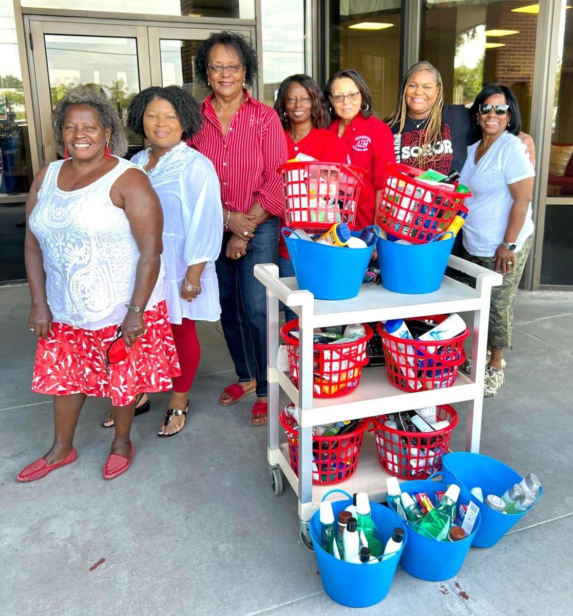 Dillon-Marion County Alumnae Chapter's Social Action Committee donates personal care items to residents of the Mullins Nursing Home.  Pictured l to r are Eula Page, Cynthia Olivia Ford (Chair), Ora S. Hughes (President),  Queen McRae, Carrie Bethea, Onae Campbell, LaMecisa Bethea