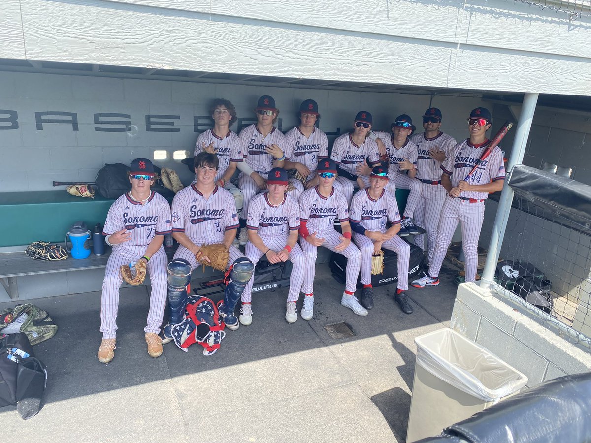 sonoma_baseball's tweet image. Amazing memories in Omaha this week for the #StackFam Saw some baseball, played some baseball…  #StackShow was on full display!