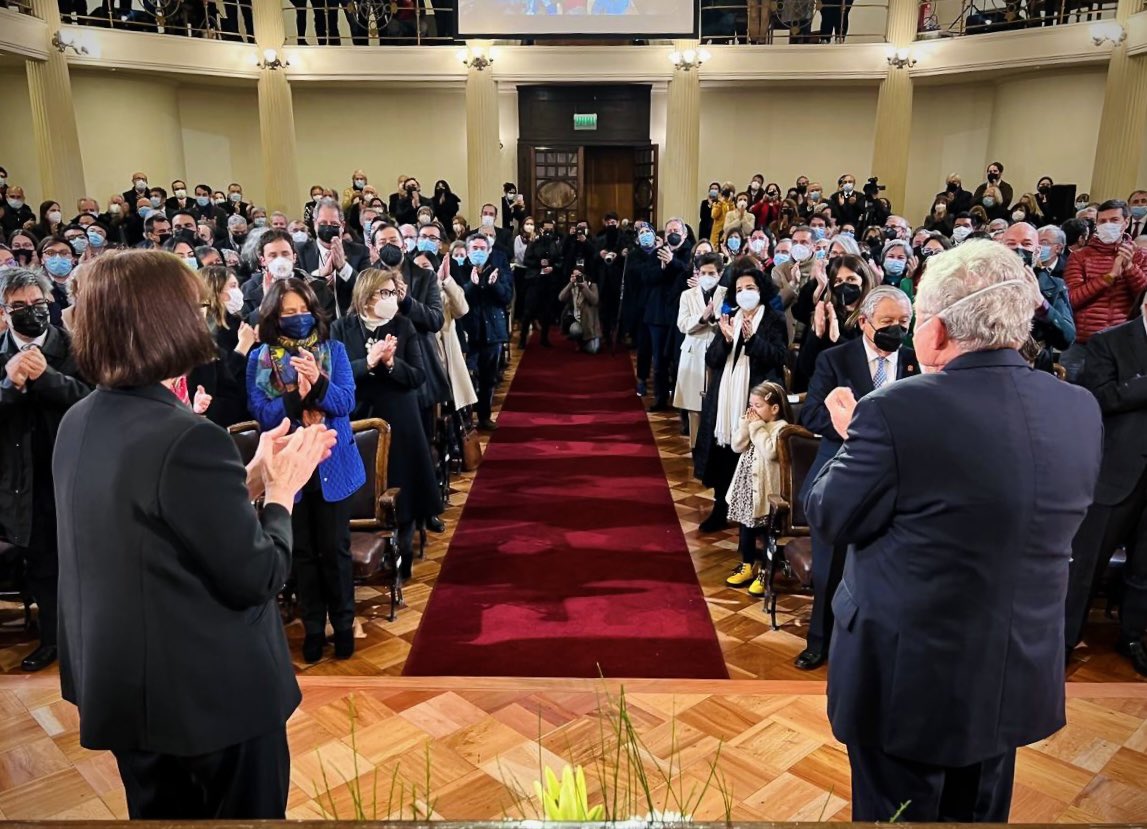 Gabriel Boric Font tweet media