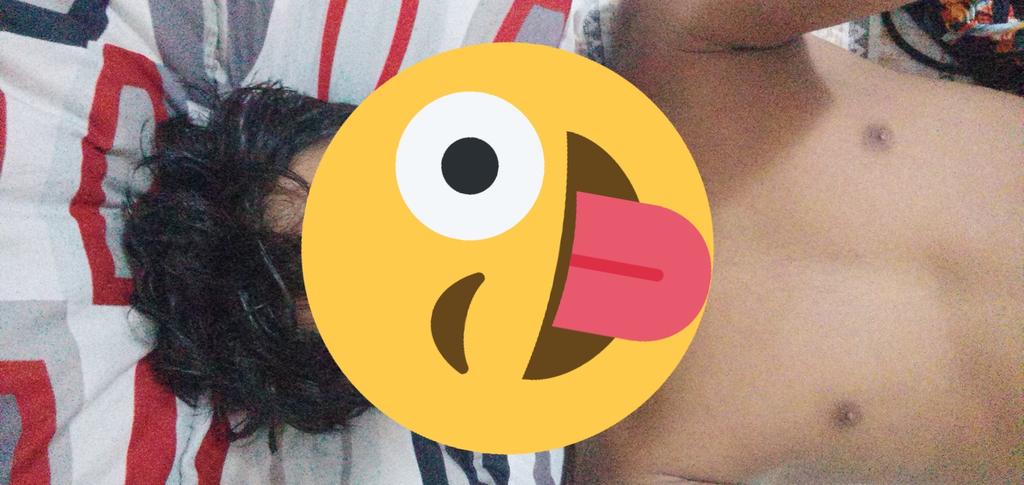 Novin94's tweet photo. @1ukiu 🥴 https://t.co/SaH4SP0dfT
