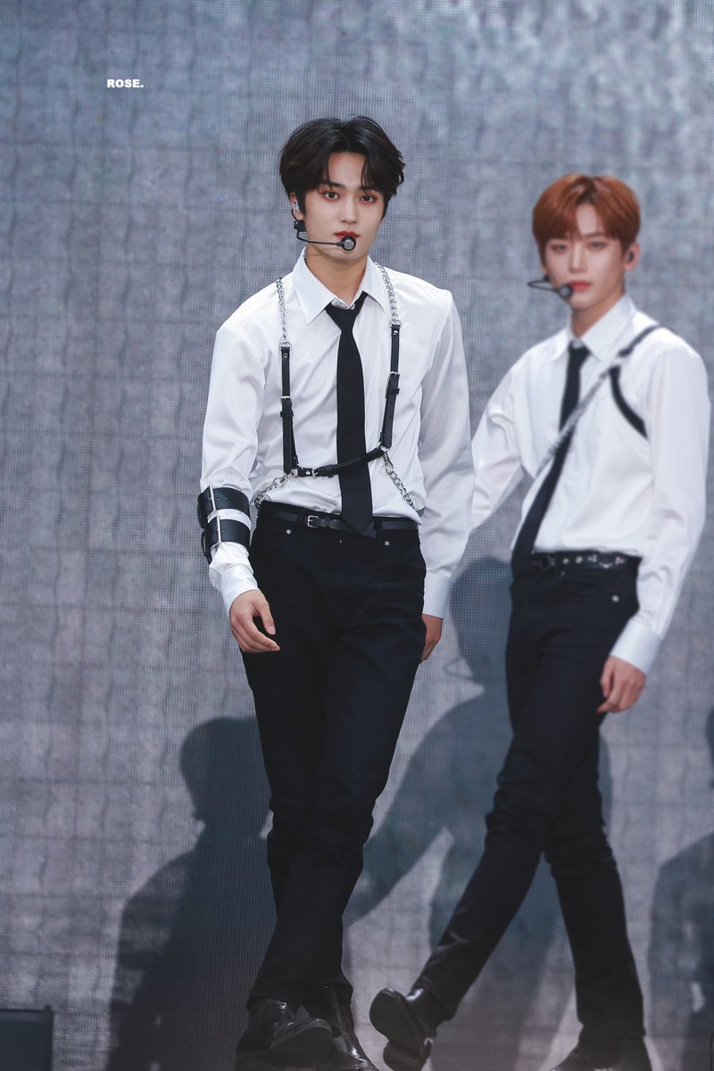 220618 HQ🌹🦊

#태영 #크래비티 #テヨン #クレビティ #TAEYOUNG #CRAVITY #영태 #KIMTAEYOUNG