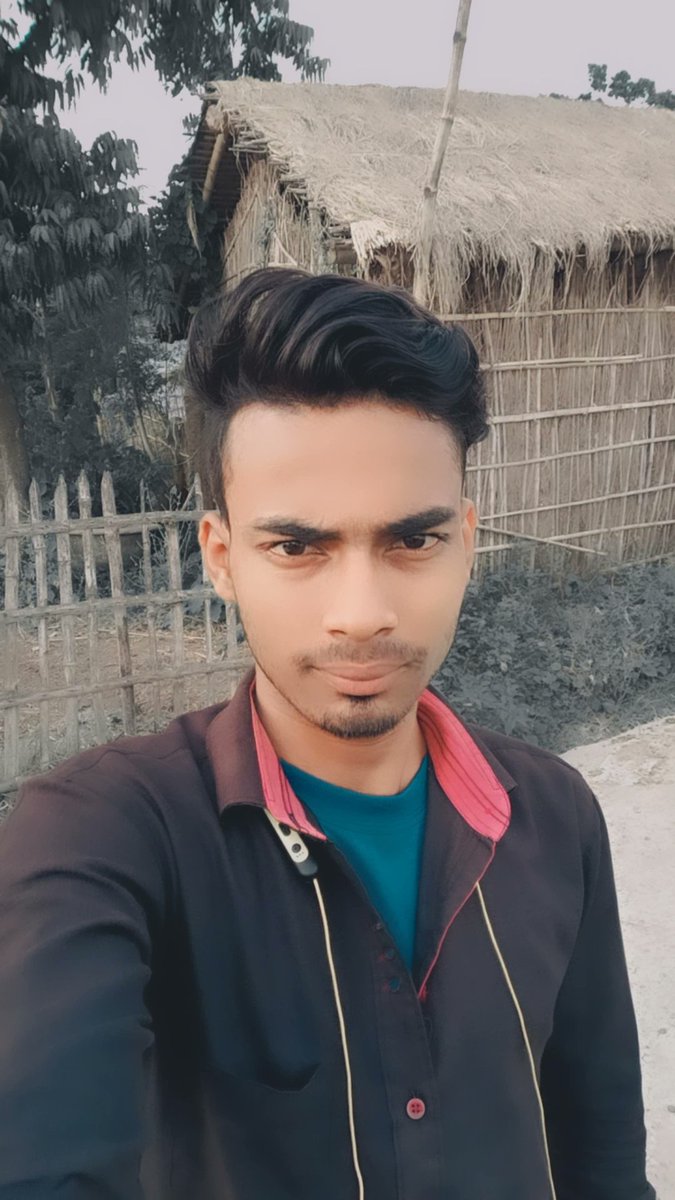 akash308392's tweet photo. @ajaymaurya536 I am happy https://t.co/CeNJLf6Syy