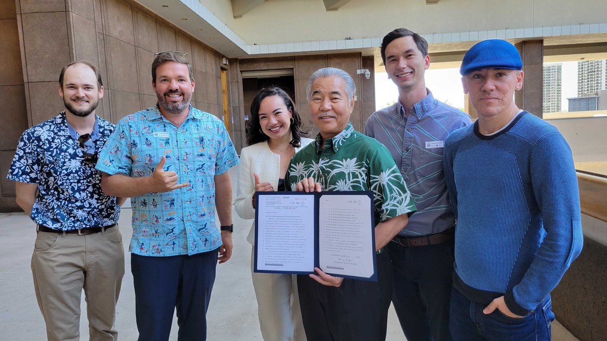 YPDAhawaii's tweet photo. Keep demanding action from your elected officials. It often takes longer than it should, but you CAN make change happen. We fought for years for a #MinimumWage increase and #TaxFairness and this year WE WON BIG on both. HB2510 is now Act 114. https://t.co/F4AXuktVX4