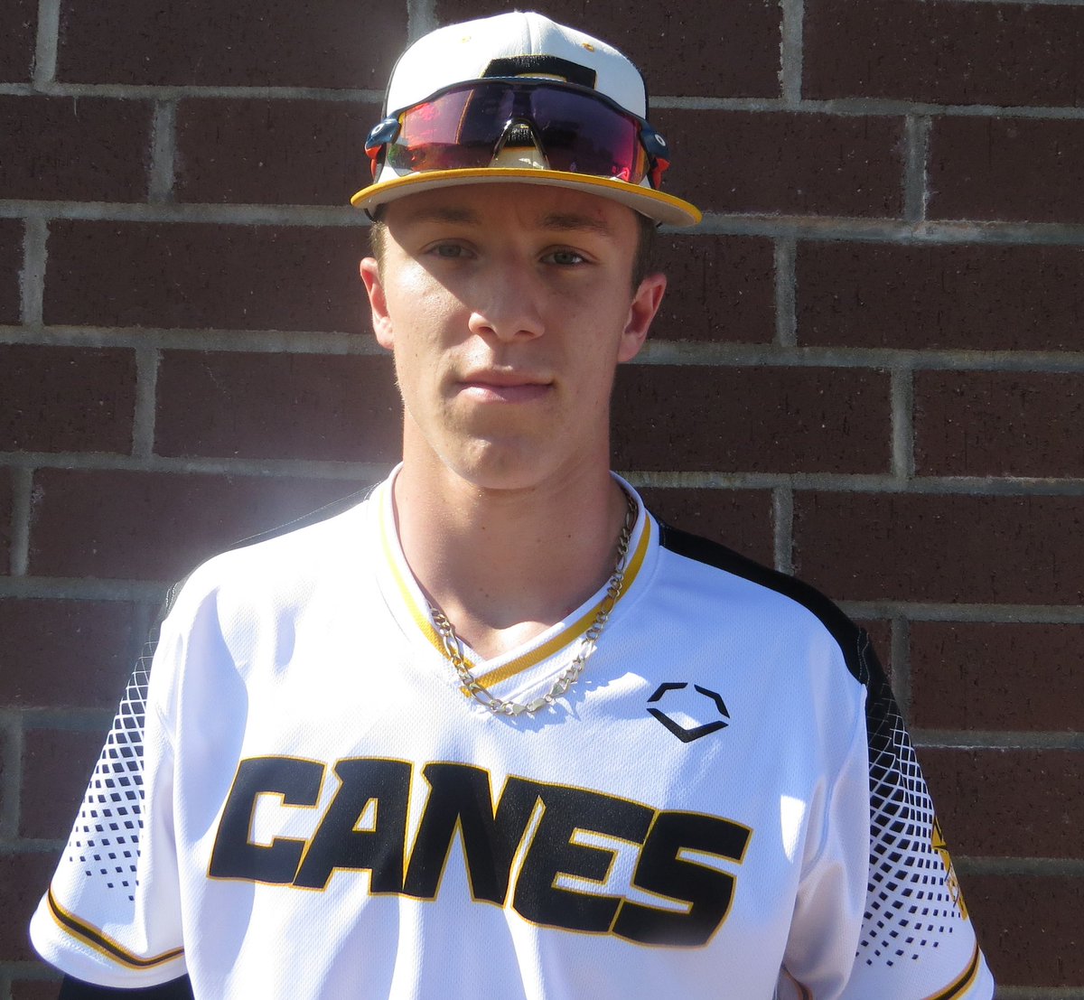 CanesSouth's tweet photo. 17U Prime starts the weekend with an 11-0 W at Black Bear.

WP @CogdellJacob 5.0 IP, H, 4K, 0 R
@james_shennan10 2.0 IP, 3K, 0 R

@thewarreno 4-4, 3B, R
@elihudgins2021 2-3, 3B, 2 RBI
Garret Sanders 2-4, 2 RBI https://t.co/YBQC6vu6oW