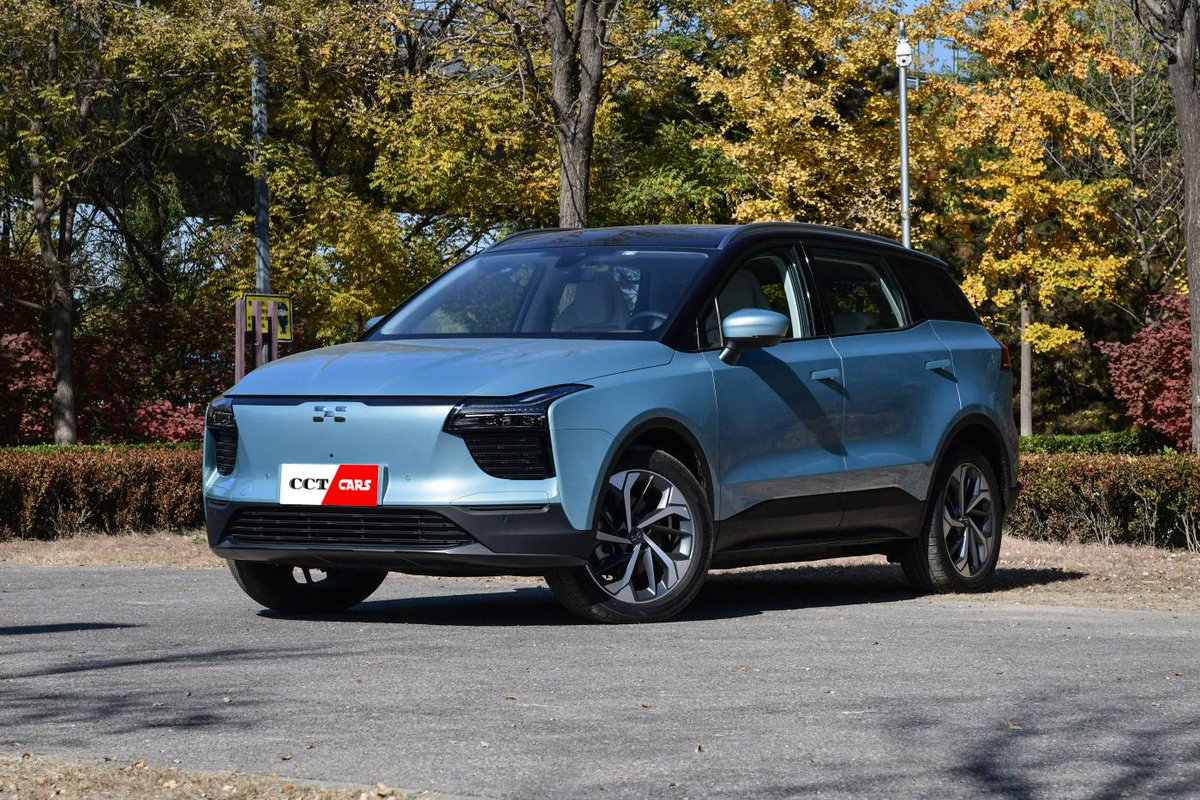 ev_china's tweet photo. Aiways U5 Gallery https://t.co/4mOOc2UVkH https://t.co/hSMq9Bdlvm