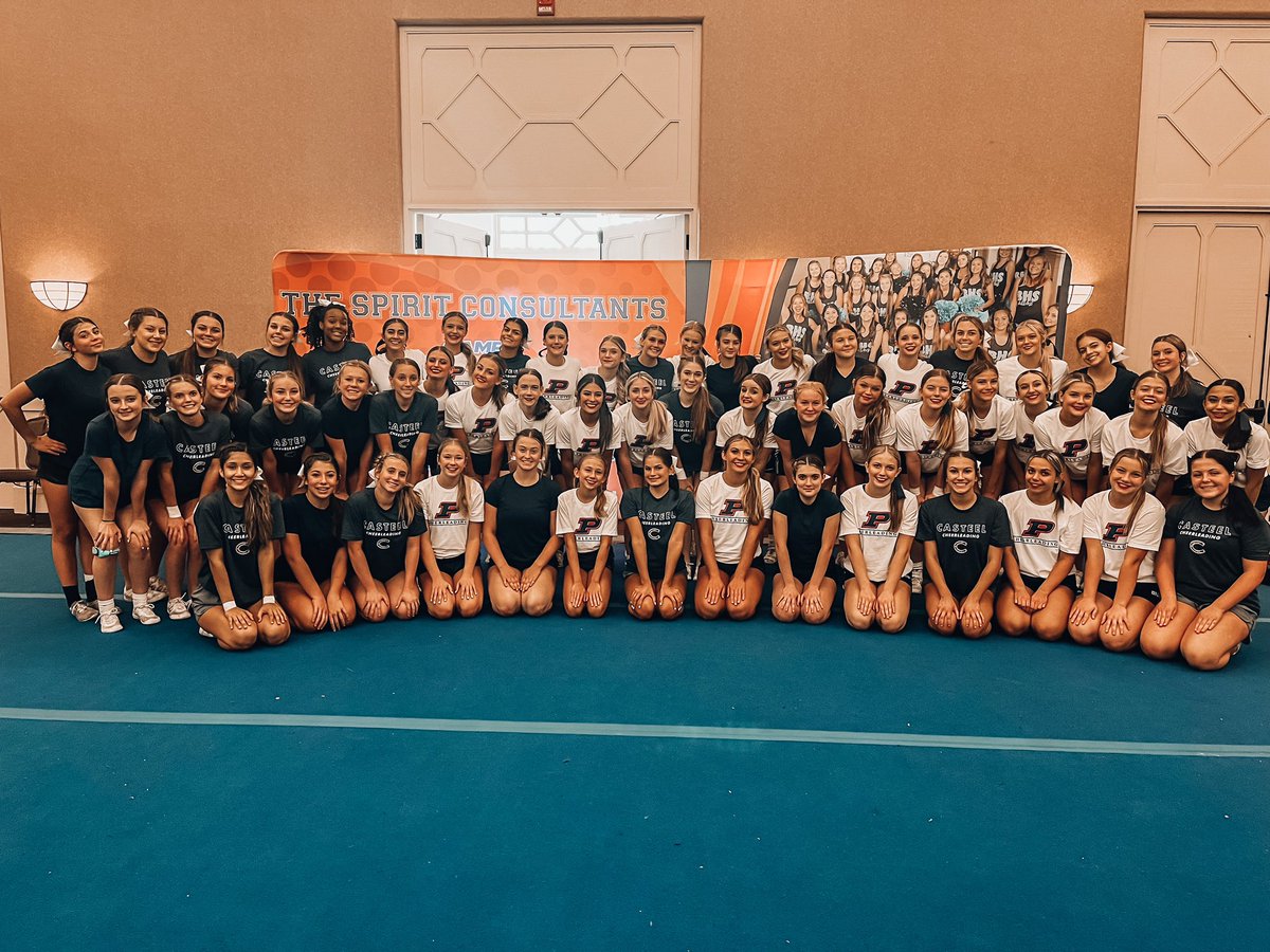 PerryPomCheer's tweet photo. Perry& Casteel Cheerleading both has great weeks @TSCcheer_dance cheer camp, representing CUSD with pride always! #cusdsecondtonone @CCHSColts_Cheer @CasteelAthletic @CUSDAthletics @perry_pumas https://t.co/8JVhxNp5NK