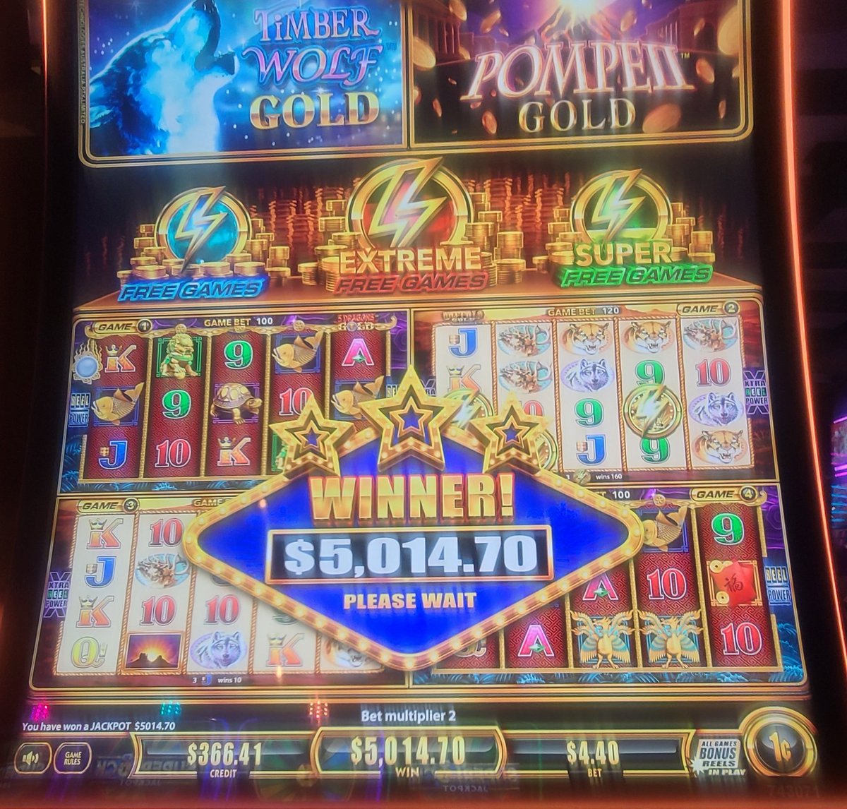 ap_czar's tweet image. Buffffaaallloooo