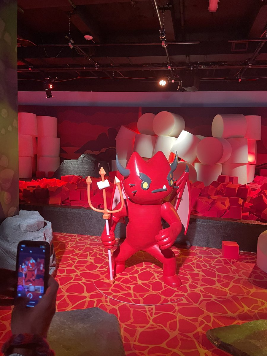 NickyBeaster tweet media