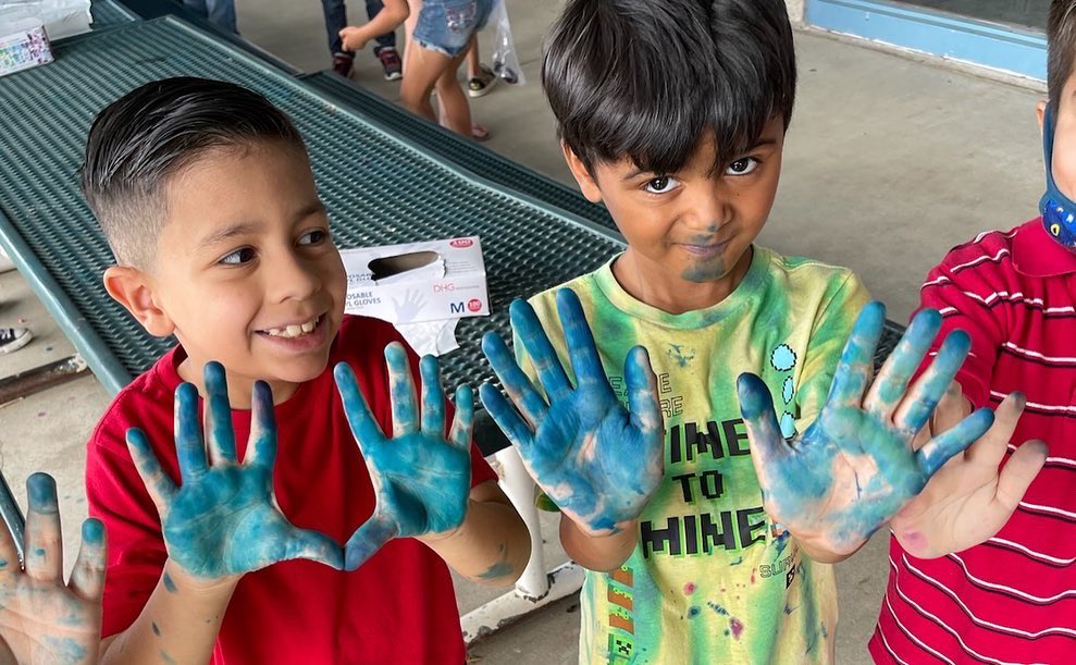 CraneSchools's tweet photo. CAMP🏕CRANE at @ValleyGleamer were busy making tie dye shirts! We think they came out pretty great! Way to go, Gleamers! #21stcclc #azontrack #WhyCrane #WeAreCrane #SummerofFun https://t.co/knKYd3ABg2