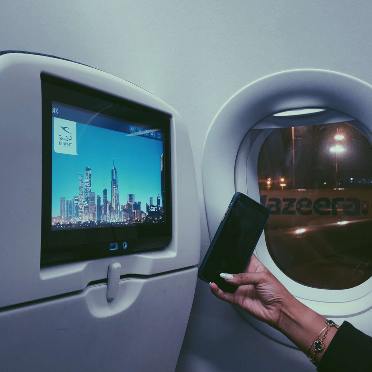 F_april90's tweet photo. 🛫🪬📖 https://t.co/2Nd83f36YS