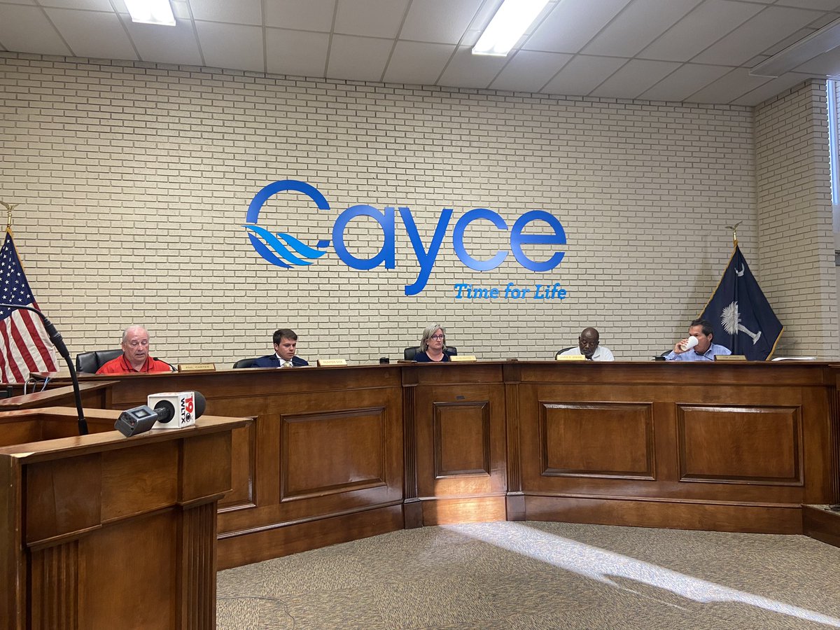 After Councilman Carter commends #CayceSC staff; stating that it is the most impressive job he has seen in his 15 years in office; Council approves the FY 22-23 City Budget.