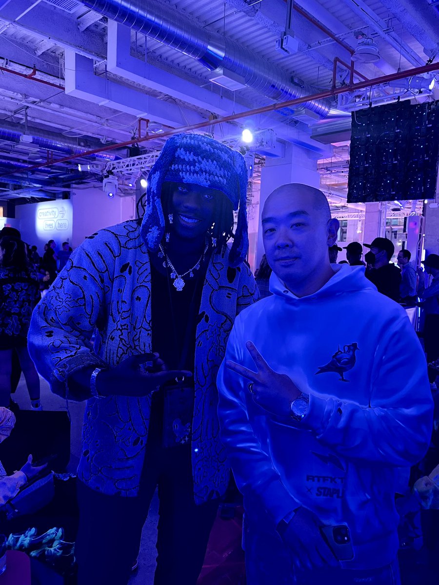 Backstage with the goat <a href="/jeffstaple/">jeffstaple</a> getting ready to get on stage 🐐🐐