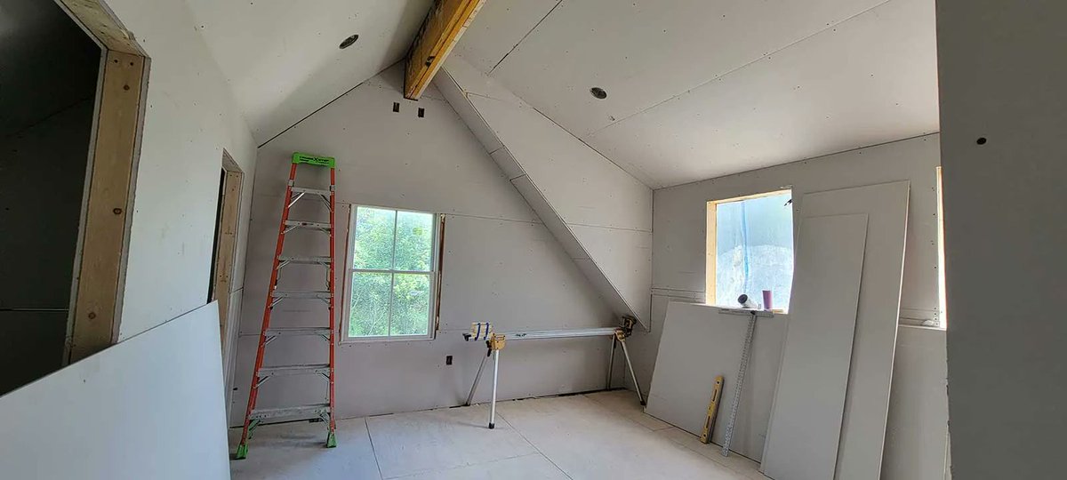 MultyBuilders's tweet photo. This renovation project in New Haven is coming along nicely!
Stay tuned for progress updates.
#MultyBuilders #HomeRenovation #VermontHome #Construction https://t.co/O6eUDGqxu2