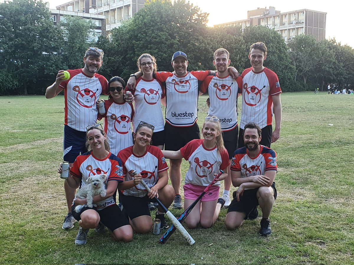 Week off you say? Friendly with our pals <a href="/DiabetesUK/">Diabetes UK</a> we say! Great game against our <a href="/CharitySoftball/">London Charity Softball League</a> league buddies, making the most of the sun!! 🌞