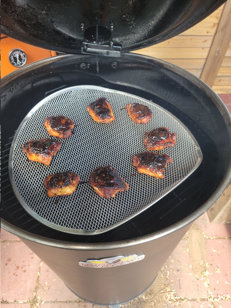 Currently_smokin_bbq tweet media