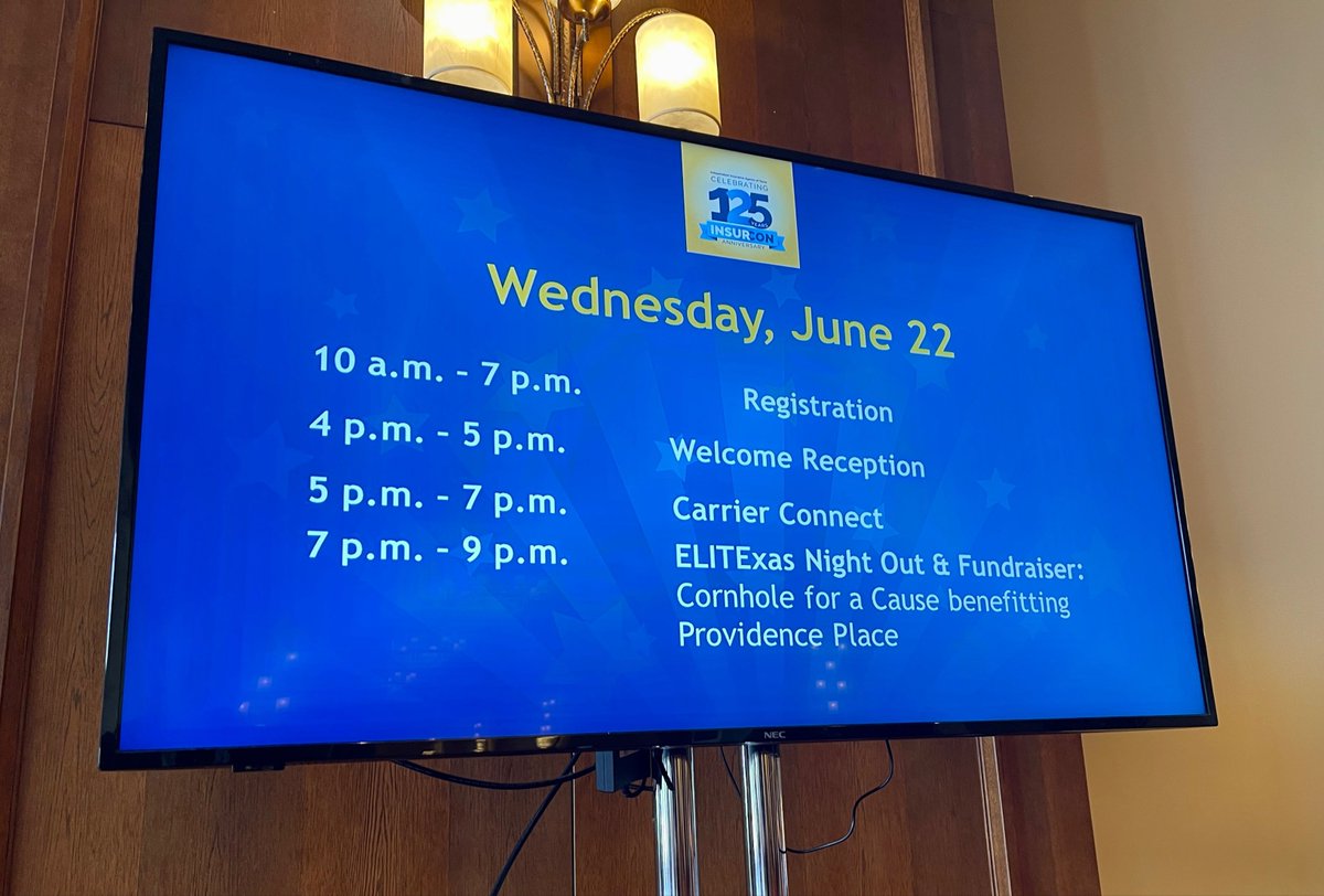 HawkSoft's tweet photo. We are here! #INSURCON 

Stop by and say “Hi” to Brandon! 👋 https://t.co/yFhAWSG3cp