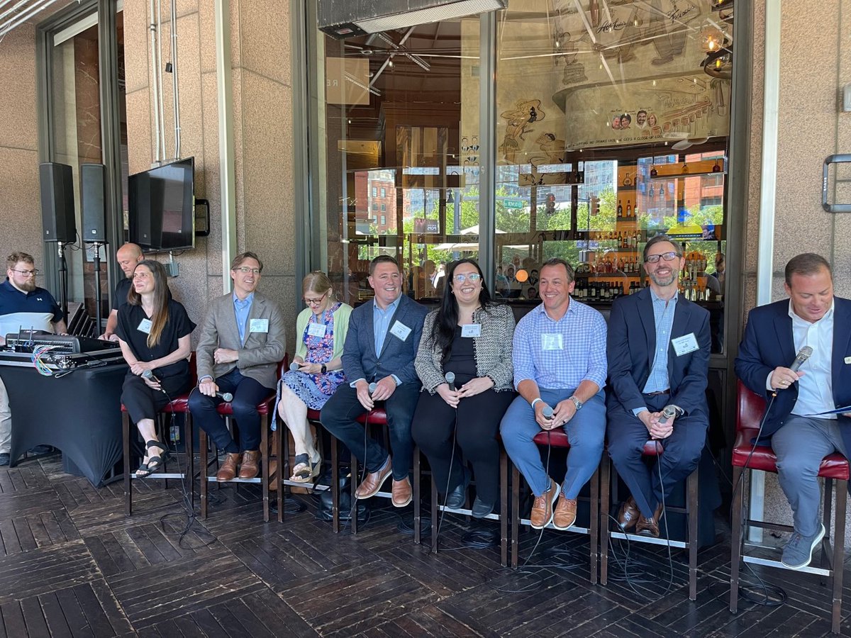 PatrickBench's tweet photo. One of the absolute best parts of my day at @BenchmarkBoston is seeing colleagues seize opportunities and lead forward. Seeing Benchmark's @JXiaoMorris share her insights on #BERDO with @BLDUP was a terrific experience I will not forget. Congrats Jessica and TY @SusanElsbree! https://t.co/MmS0c75xXD