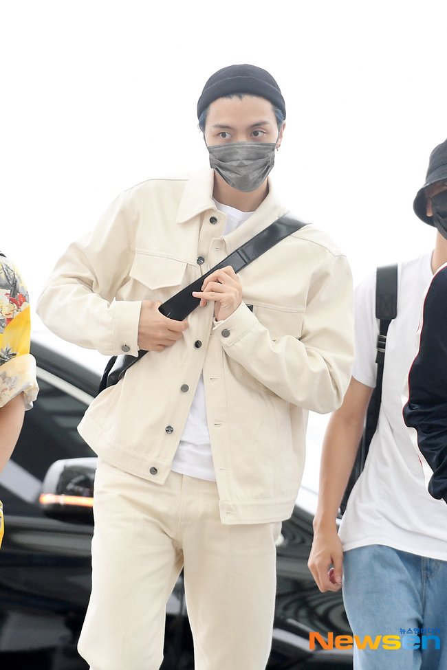 Kak jsuh cakep bangetttt ini😍🥰