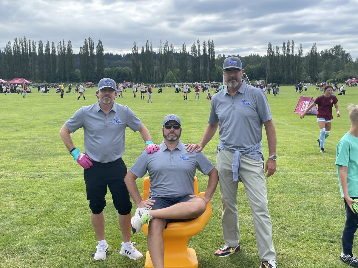 Looking forward to hanging with our Coach Friends at ECNL playoffs. Great to talk recruiting, give advice, and turn down job offers…. jellyfish life = best life.. 
<a href="/ECNLgirls/">ECNL Girls</a> <a href="/CoachGundy/">Mike Gundy</a> <a href="/CoachKWisdom/">Coach K</a> <a href="/Coach_Leach/">Mike Leach</a>