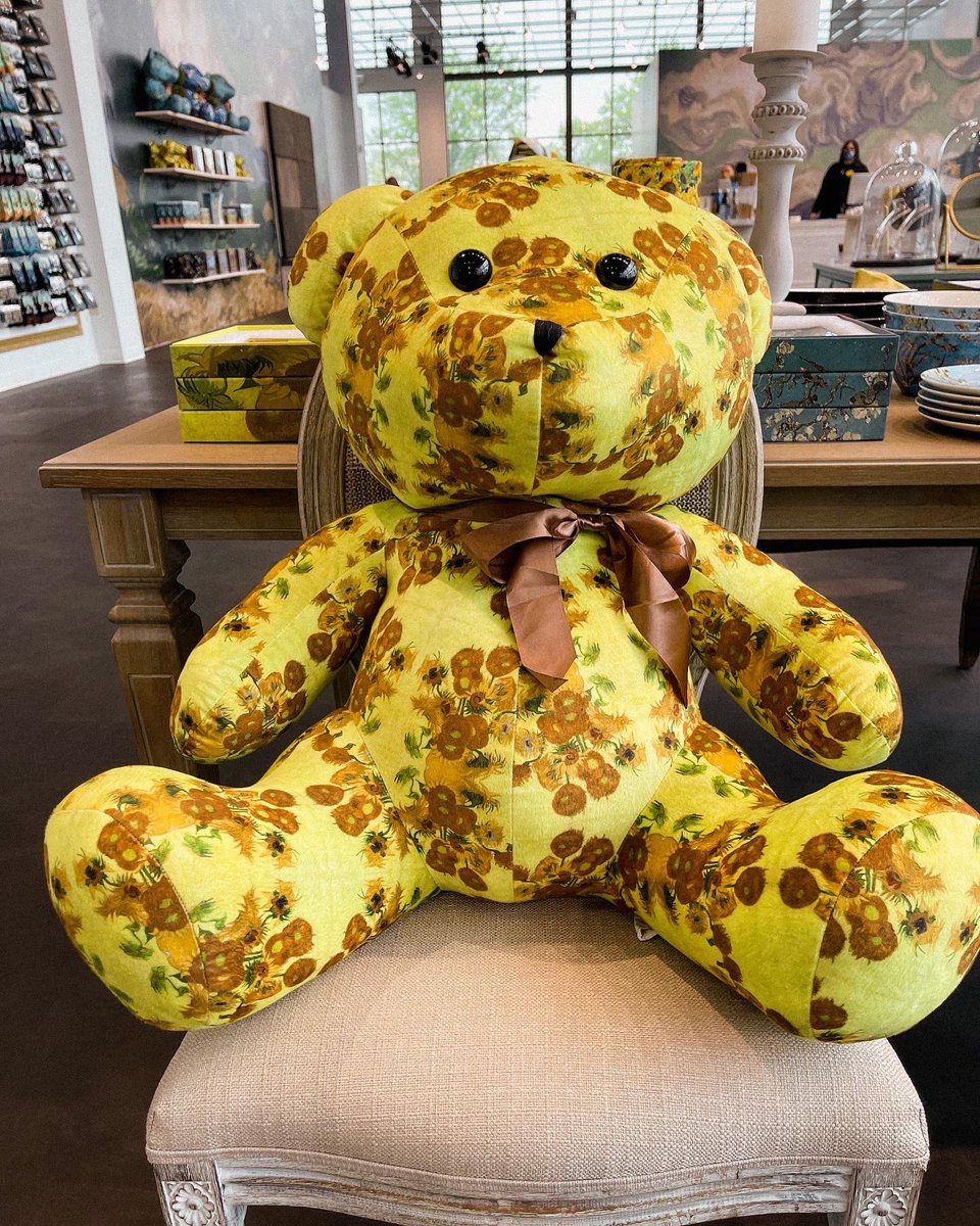 Immersive Van Gogh Exhibit Columbus tweet media