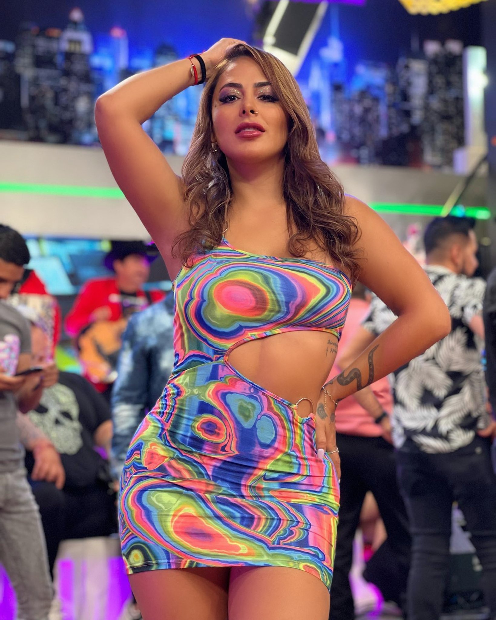 Arq.Gloria Torres on Twitter "Lindo miércoles mis amores, 😘🥰 https //t