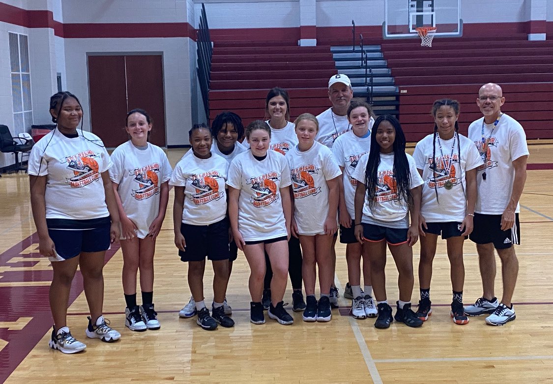 CoosaMiddleATH's tweet photo. 8 til 8 basketball camp @ Boaz HS
✅ 24 hrs of basketball in 3 days
✅ 40+ Games and Competitions
✅ Hard work 
✅ Got better 
✅ Relationships strengthened
✅ New friendships made
✅ Tons of laughs &amp; Lasting Memories https://t.co/dsmaohQsvI