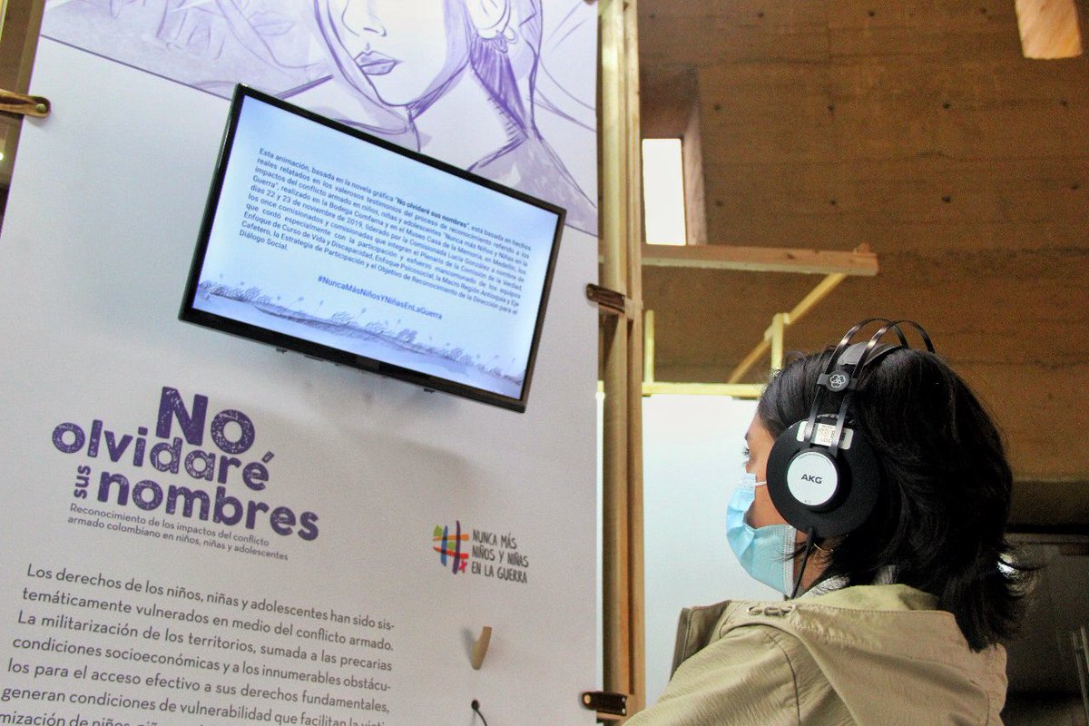 Centro de Memoria, Paz y Reconciliación de Bogotá (@centromemoria) on Twitter photo #ReconocerParaNoRepetir es la nueva exposición de la <a href="/ComisionVerdadC/">Comisión de la Verdad</a> en el Centro de Memoria.
📌 Este trabajo de curaduría recoge el ejercicio de la <a href="/ComisionVerdadC/">Comisión de la Verdad</a> que promueve el reconocimiento de lo ocurrido en el marco del conflicto armado en tres dimensiones: 👇🏽 #ReconocerParaNoRepetir es la nueva exposición de la <a href="/ComisionVerdadC/">Comisión de la Verdad</a> en el Centro de Memoria.
📌 Este trabajo de curaduría recoge el ejercicio de la <a href="/ComisionVerdadC/">Comisión de la Verdad</a> que promueve el reconocimiento de lo ocurrido en el marco del conflicto armado en tres dimensiones: 👇🏽