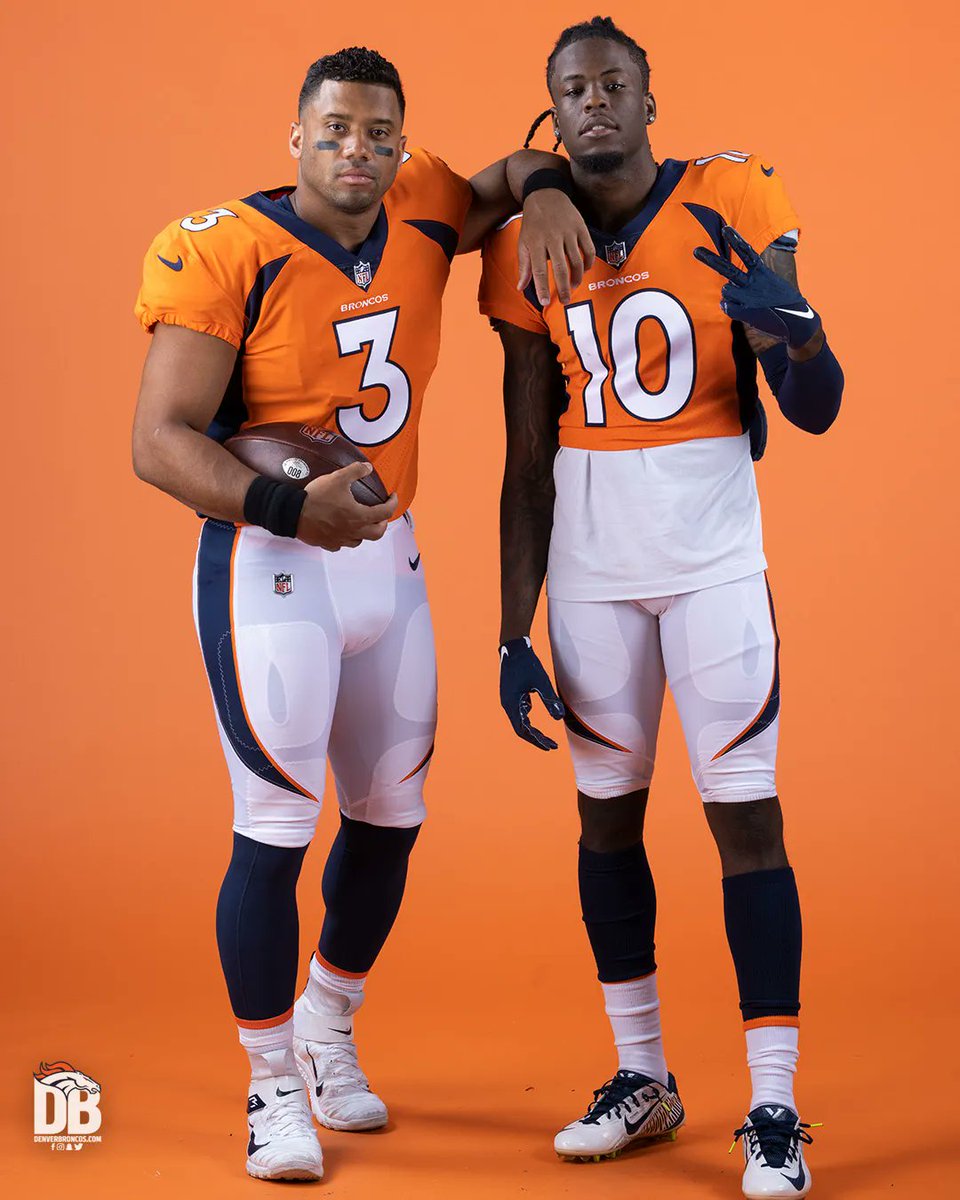 brgridiron's tweet photo. This duo will have ___ catches and ___ TDs together next season ⏬

(via @Broncos) https://t.co/HmAnkGVLNk