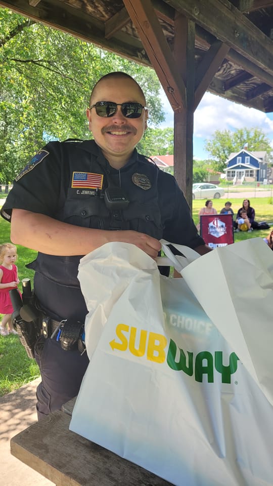 The turnout for our weekly picnic far exceeded what we anticipated and we ran out of food during the first hour. Thankfully, Officer Jenkins was in the right place at the right time and offered to deliver the extra food we ordered to feed the remaining kids. #GoCIGo <a href="/CISchoolDist/">C-I School District</a>