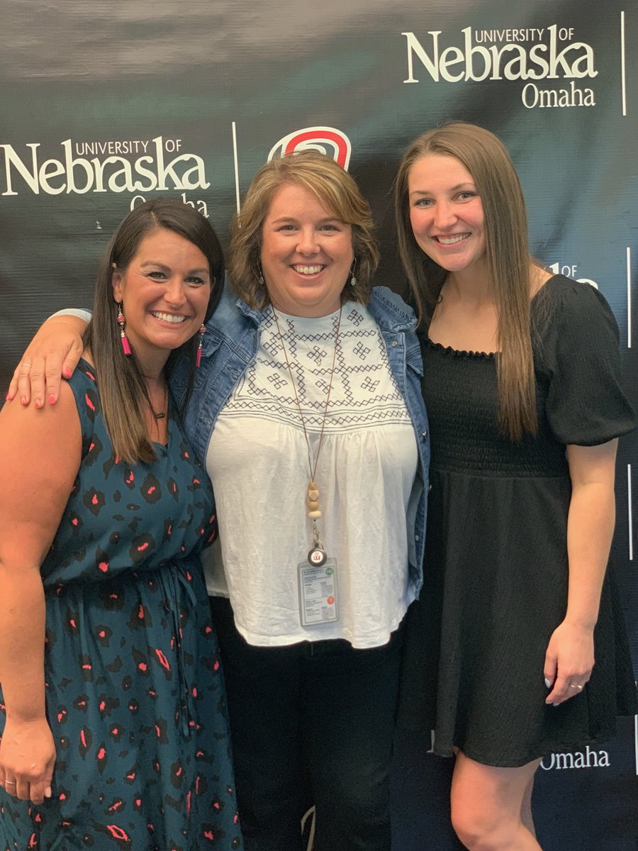 So honored to have been a part of your CADRE journey <a href="/TimmonsMiss/">Miss Bailey Timmons</a> and <a href="/APluckLibrary/">Annette Plucknett</a> Keep shining bright in all that your do! <a href="/UNOCADRE/">The CADRE Project</a> #Proud2bMPS