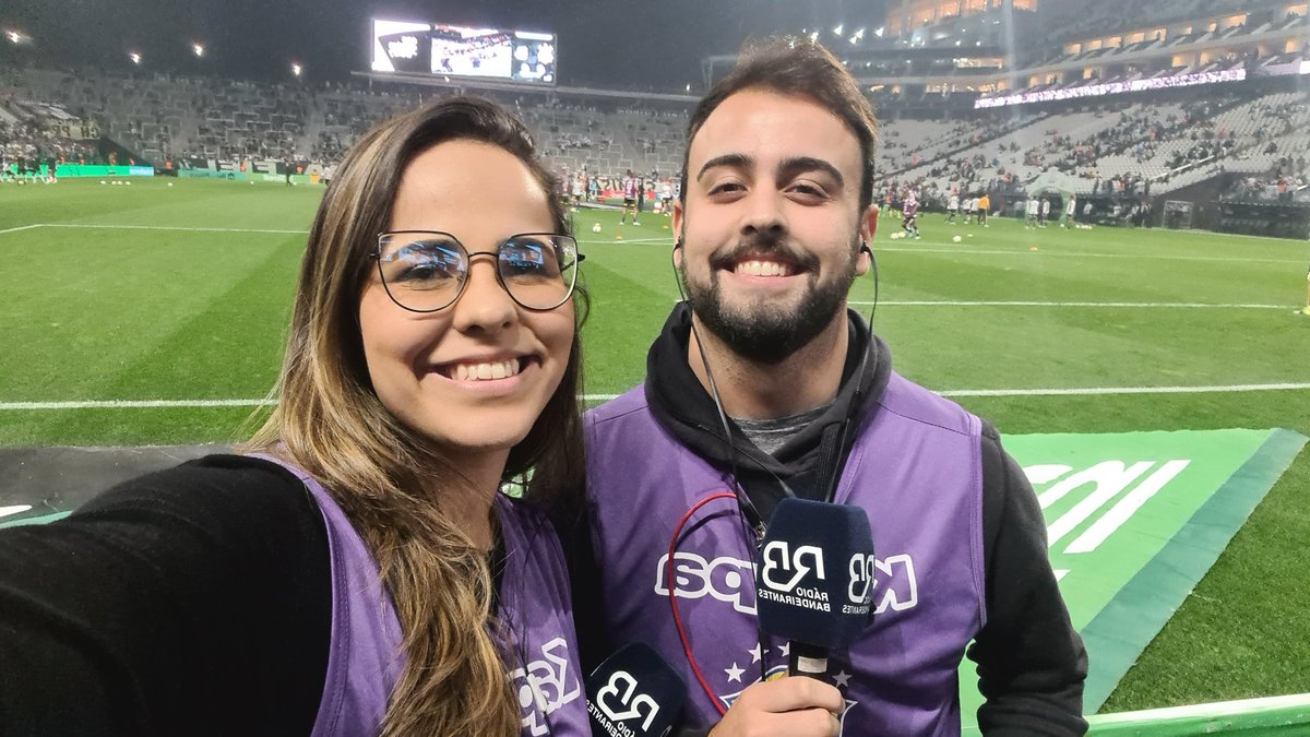 Tô com o Santos e o <a href="/HerreroLucas/">Lucas Herrero</a> tá com o Corinthians! É clássico pela Copa do Brasil na Rádio Bandeirantes, bora? Narração de <a href="/UlissesCosta31/">Ulisses Costa</a>, comentários de <a href="/AlePraetzel/">Alexandre Praetzel</a> e <a href="/Ronaldo601/">Ronaldo Giovaneli</a> e plantão do <a href="/brunomiliozi/">Bruno Miliozi</a> 😊 FM 90.9 / AM 840