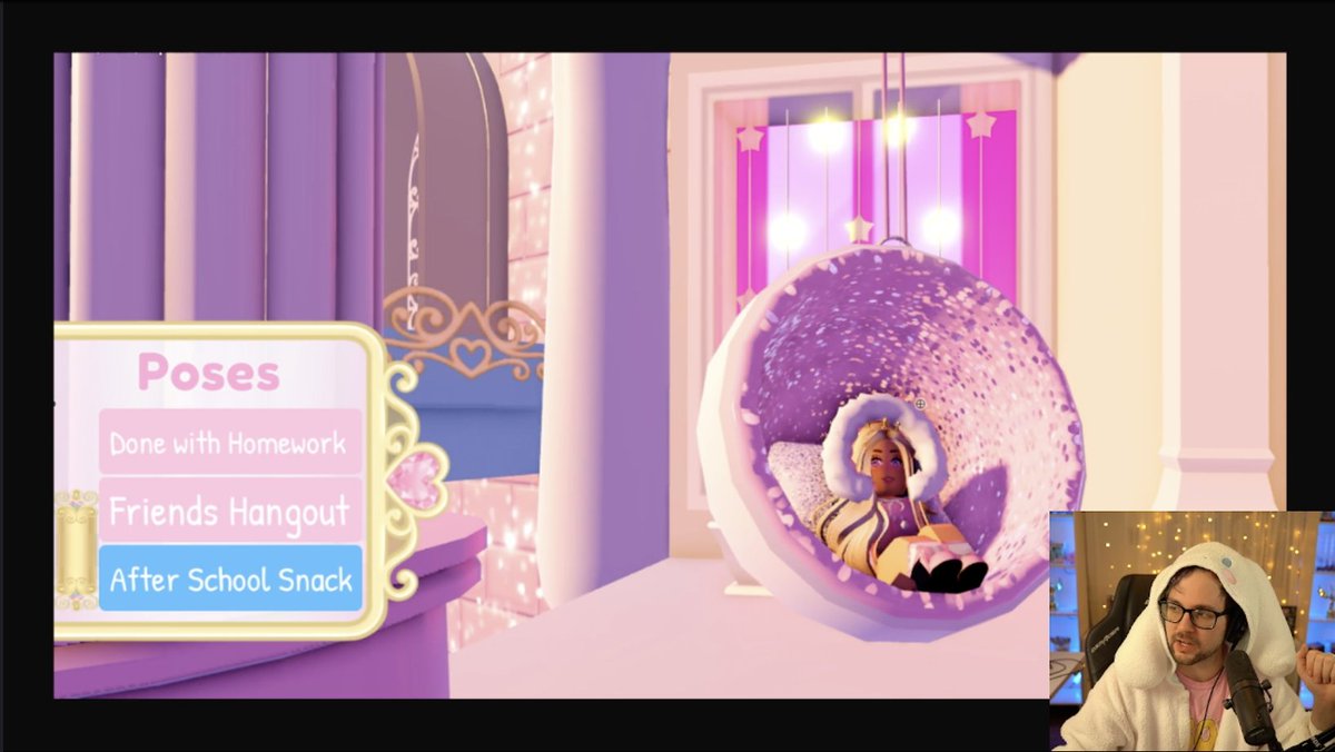 BongoLad's tweet photo. 3RD ROYALE HIGH SNEAK PEAK FROM LAUNCE'S STREAM!!! IM SCREAMING SO MUCH TEA THE RHTC IS BEING WATERED https://t.co/rqAkLpzqTf