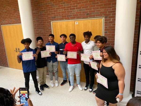 NRCSDistrict's tweet photo. Congratulations to Fieldstone Middle School’s Class of 2022 on their 8th grade graduation and all they have accomplished! You make us proud. #NRStrong #NRGraduates #8thGrade #Fieldstone https://t.co/tvEUHV45TP