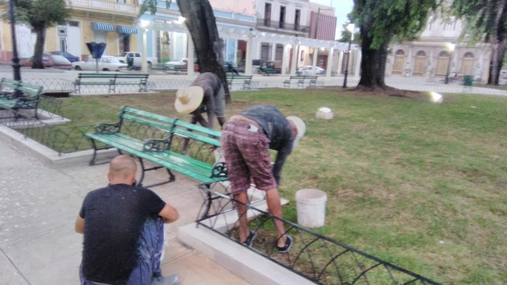 aquerrebere's tweet photo. Se realizan actividades de reanimación en el Parque de la libertad en saludo al 26 de julio.#matanzasenvictoria https://t.co/B4vuef7IKj