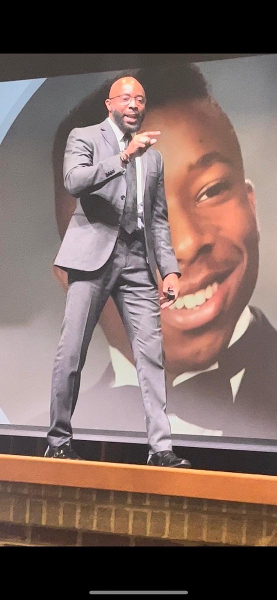 Dan A. Sims tweet media
