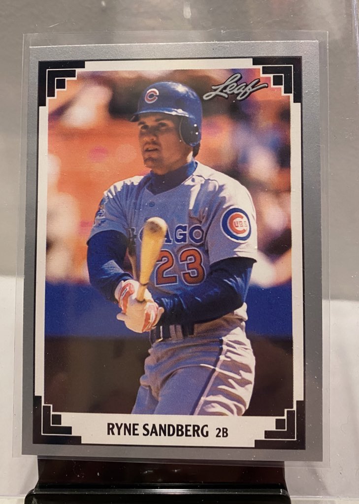 MOBtownSOLJA's tweet photo. @CardPurchaser going through some old cards. I almost have the full 1991 Leaf “preview” set. Here’s the Sandberg #Chicago23 https://t.co/urCUQmoAC5