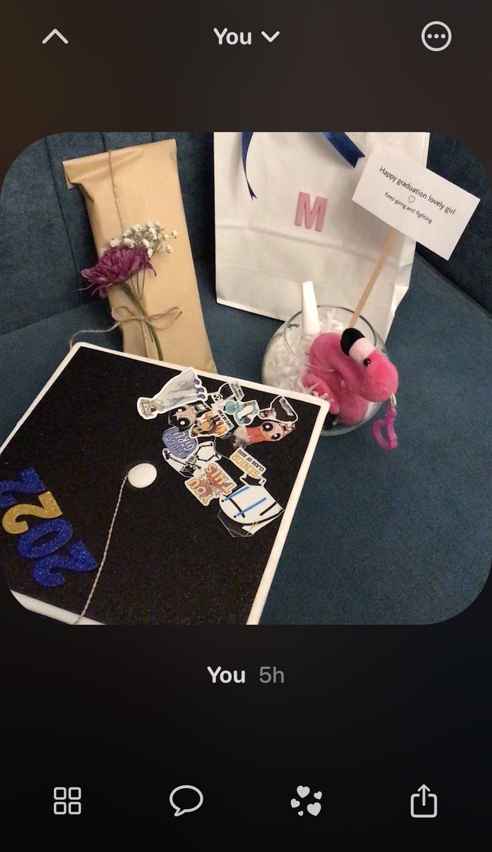 m__ili06's tweet photo. Officially Graduated From High School 😩💗💗💗💗💗💗🫂🫂 https://t.co/96AxZ1l3aE