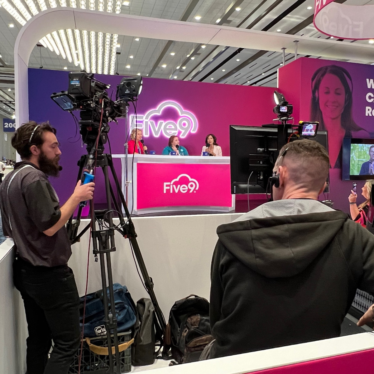 UnifyCX's tweet photo. Live from CCW Las Vegas in the Five9 Pavilion. Vidya Ravichandran is being interviewed about her CCWomen’s Hall of Fame award & how she empowers other women to succeed.
#glowtouch #ccw #comeseeus #booth227 #customersupport #customerservice #CCWomen #CCWVegas #CustomerContactWeek https://t.co/C7BHcyV9Ex
