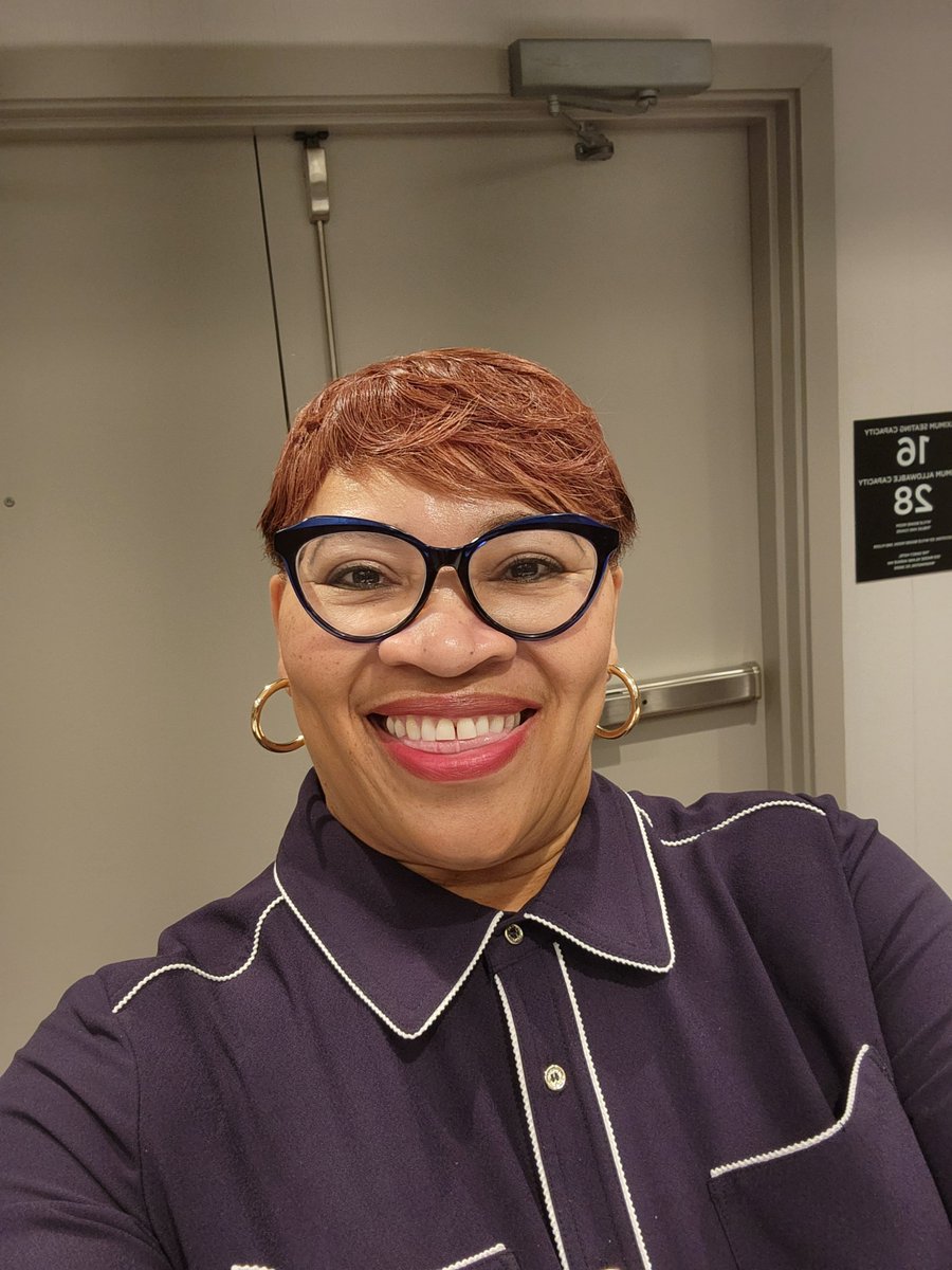 CharadeJackson's tweet photo. Goodwill is here to support our community! https://t.co/WmOZ12znuI https://t.co/Ymx2YRnYbE