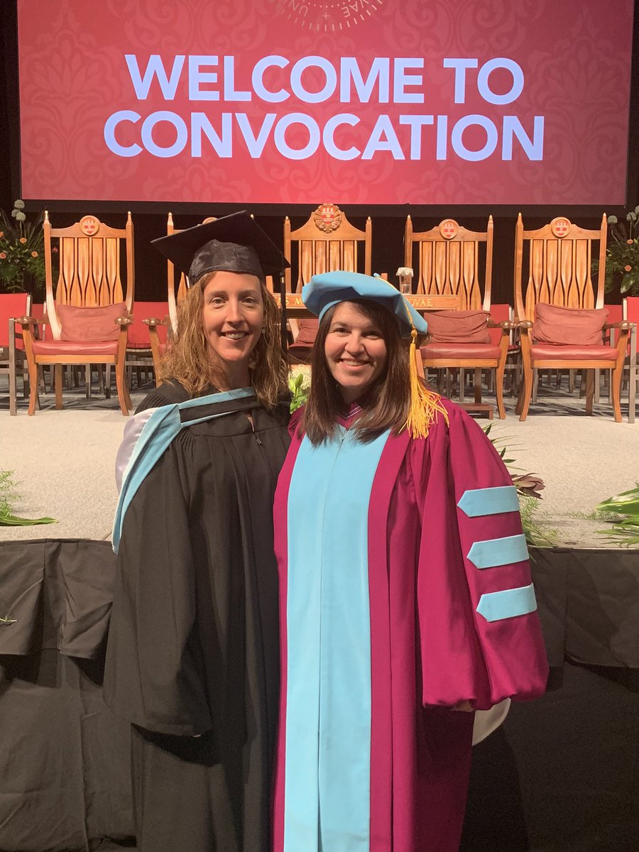 JenBrowneNL's tweet image. Sending congrats to my amazing sister-in-law, Krista Browne, on completing her MEd in 2021 &amp;amp;  crossing the stage today! So proud of you! #MUNGrad! @stpetersprim_mp @MUNEducation