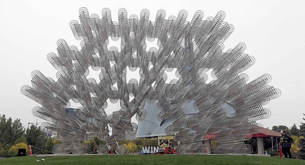 WinnipegTrails's tweet photo. Its been 3 crazy years since it was installed, and the timing could not have been more serendipitous, so we just want to take a moment to marvel at how lucky Winnipeg is to have had this Ai Wei Wei sculpture suddenly appear on a hill @TheForks. 

Pic: Phil Hossack @WinnipegNews https://t.co/wSzLd8YYwF