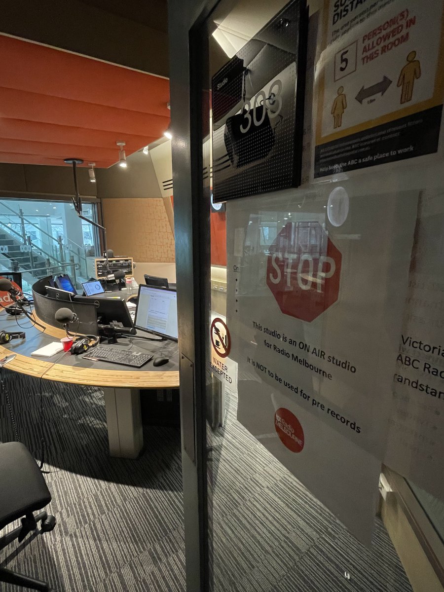 tyson_whelan's tweet photo. Coming up at 11am on the #ConversationHour on ABC Melbourne and Victoria with @RichelleHunt chatting concussion. Tune in: https://t.co/rat7mmHcuk https://t.co/848h9b99yX