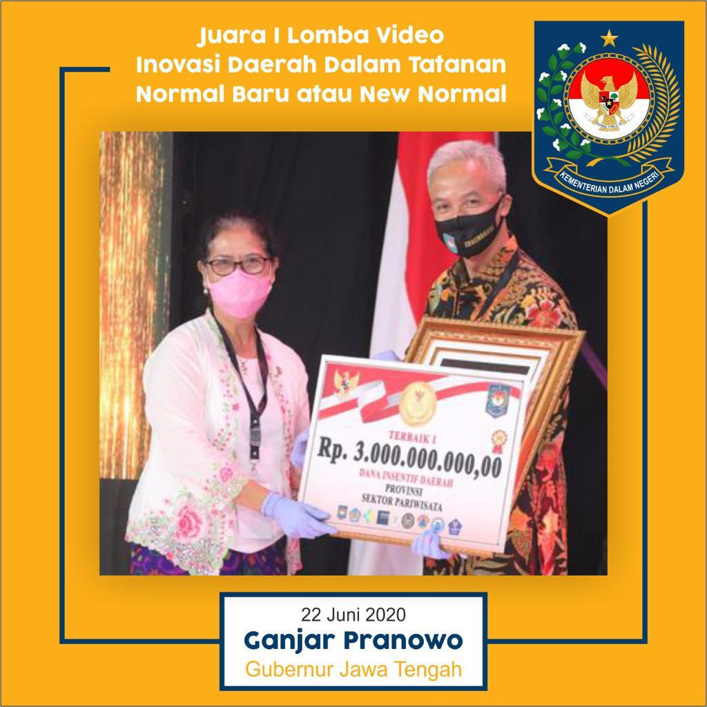 Gubernur Jateng Ganjar Pranowo menjuarai lomba video Inovasi Daerah Dalam Tatanan Normal Baru di masa pandemi yg menimpa negara Indonesia, dan inovasi ini pun meraih juara 1...😎🇮🇩
Prestasi Ganjar