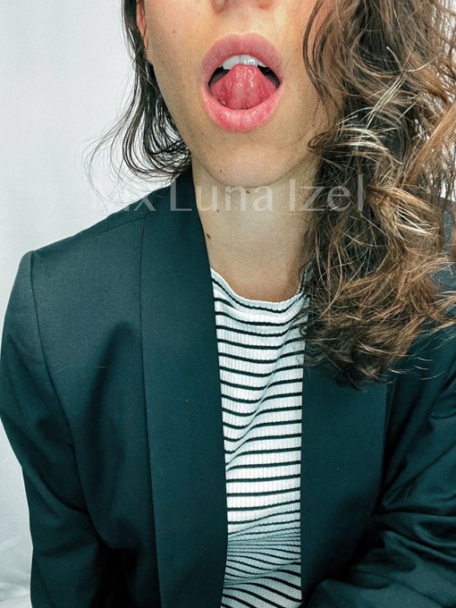 Chill evening, good music, some light admin work... Let's add some teasing into the mix, shall we? Come