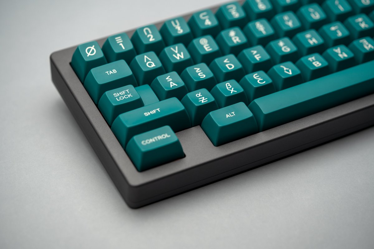 problogger's tweet photo. โจ๏ธ Keyboard: Kikuichimonji by @bisoromi_
๐งข Keycaps: SA Sail by Fredington
๐ท Camera: Sony A7iv + 90mm macro lens.
โ
#mechanicalkeyboard #customkeyboard #keyboardphotography #photography #saprofile #sakeycaps #SASail #kikuichimonji #bisorami โ #productphotography #mechkeyboard https://t.co/fxdp39cX4n