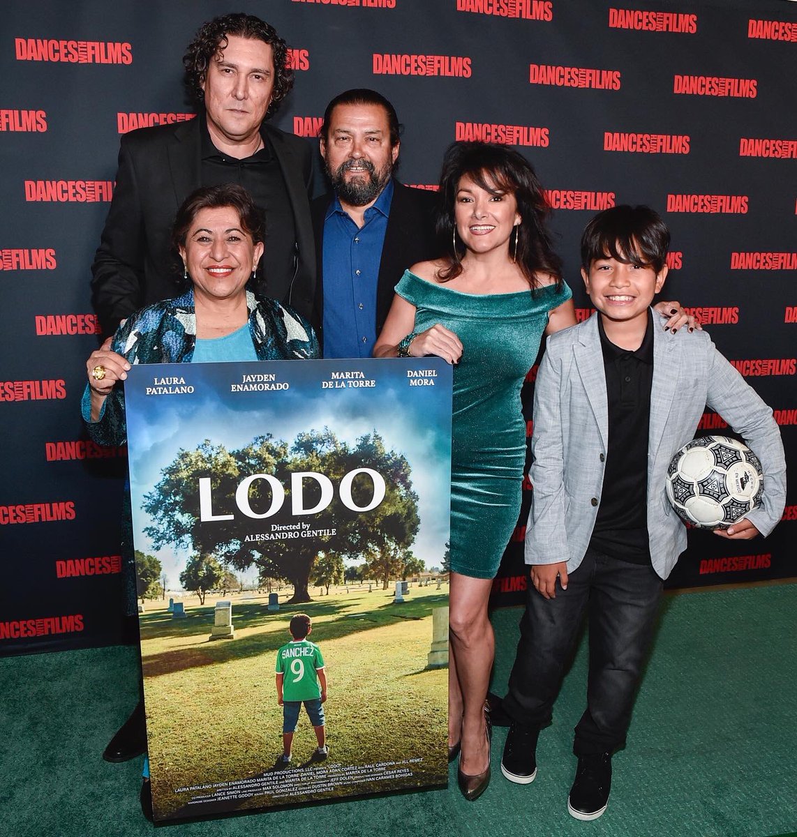 lodofilm's tweet photo. #redcarpet at @danceswithfilms https://t.co/5nnuNdxtWv