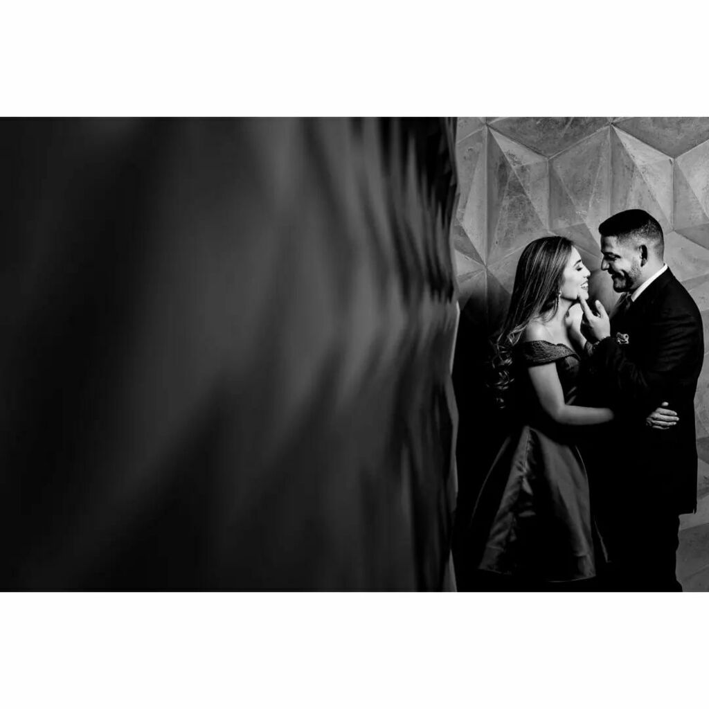 El tiempo de Dios es perfecto, nunca temprano ni tarde. Siempre llega para encontrarse y amarse el uno a otro. Así me consta con <a href="/dianacmartineza/">Diana Carolina</a> &amp; <a href="/carlos22a/">Carlos Acosta</a> felicidades muchachos. 

#wedding #boda #fotografo #groom #bride #novio #novia #andreshphotogra… instagr.am/p/CfILeRrtOve/